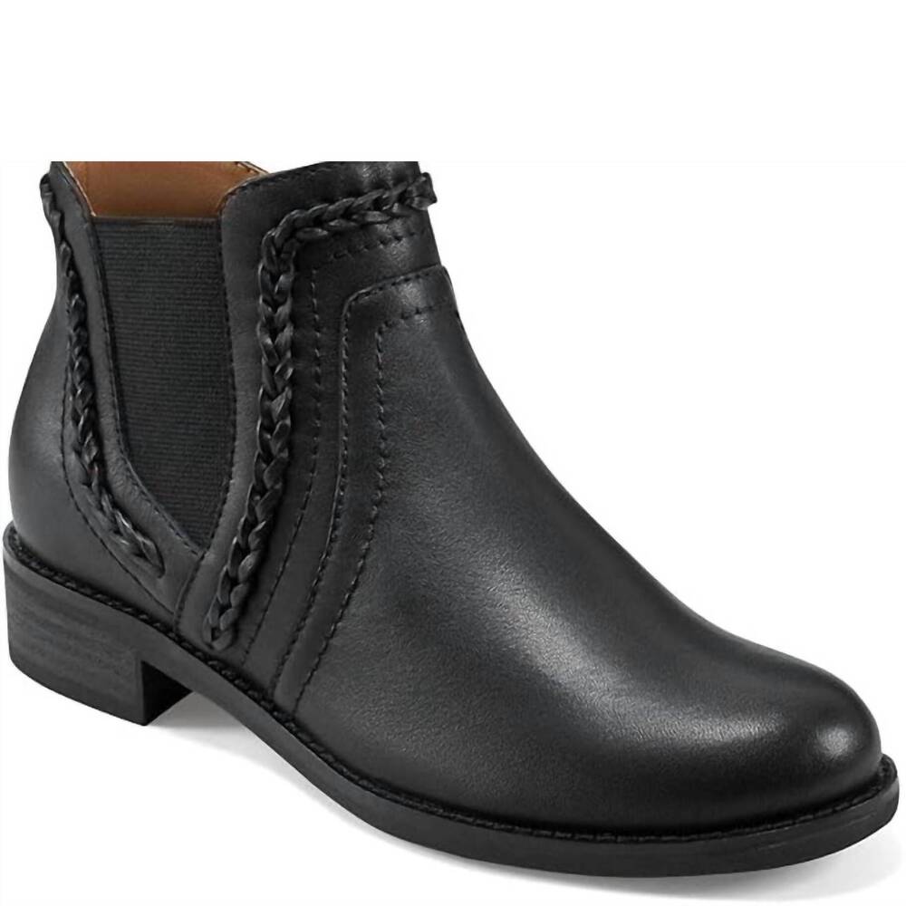 NEW EARTH SHOES women's nika bootie in black